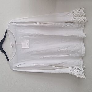 NWT Beach Lunch Lounge long sleeve white top with lace trim. Sz L